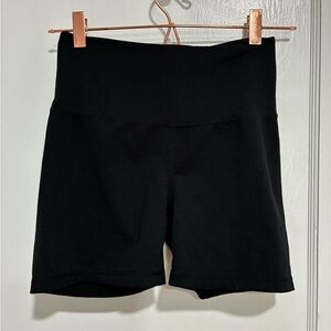 Yogalicious Lux Black Bike Shorts for Women Size S